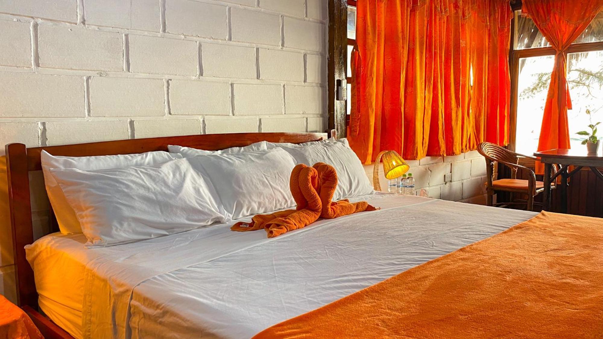 Hanga Roa Hotel Montañita الغرفة الصورة